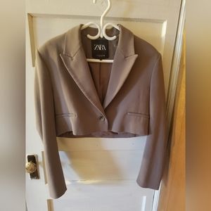 Zara Crop Blazer in Taupe sz. M